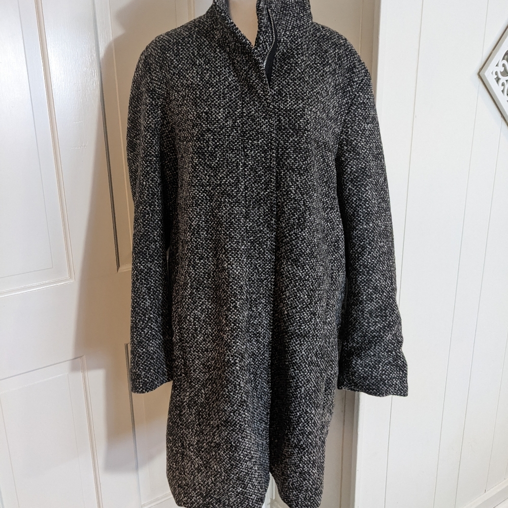 Women's Old Navy, XL, Funnel Neck, full zip, fully lined, mid length coat. XL